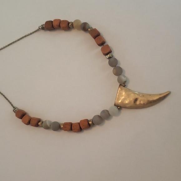 Gold and Brown Beaded Necklace with Pendant - Picture 4 of 14